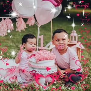 Meet your Posher, Hilda